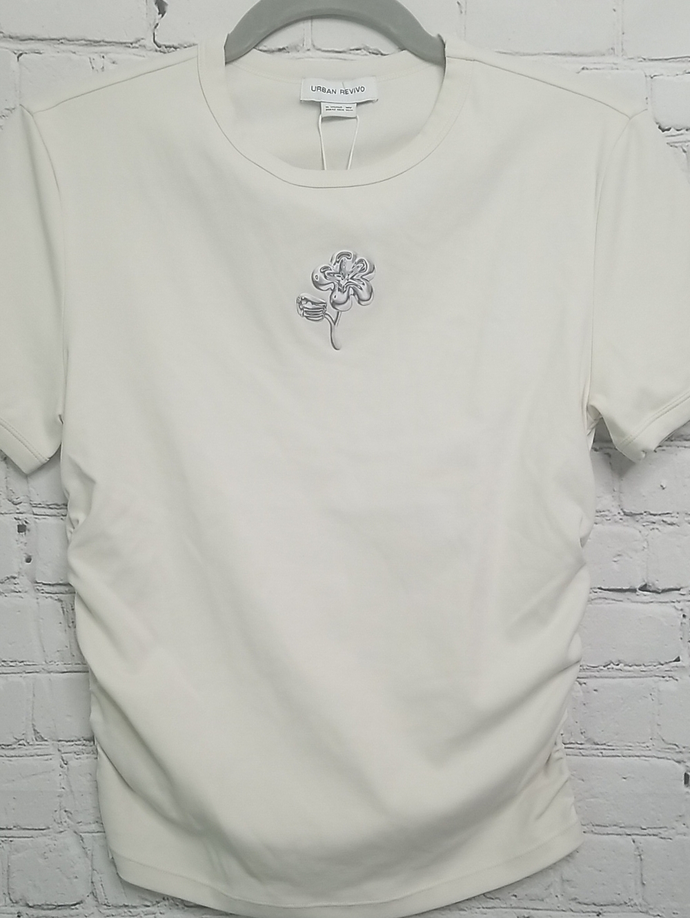 URBAN REVIVO Womens Top Flower Emblem Rouched Sides XLarge